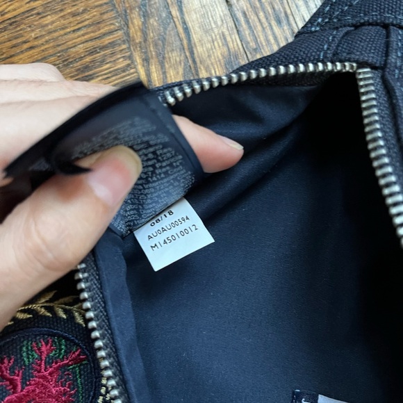 Tommy Jeans Crest Collection 6.0 Navy Bum Bag - Picture 12 of 16